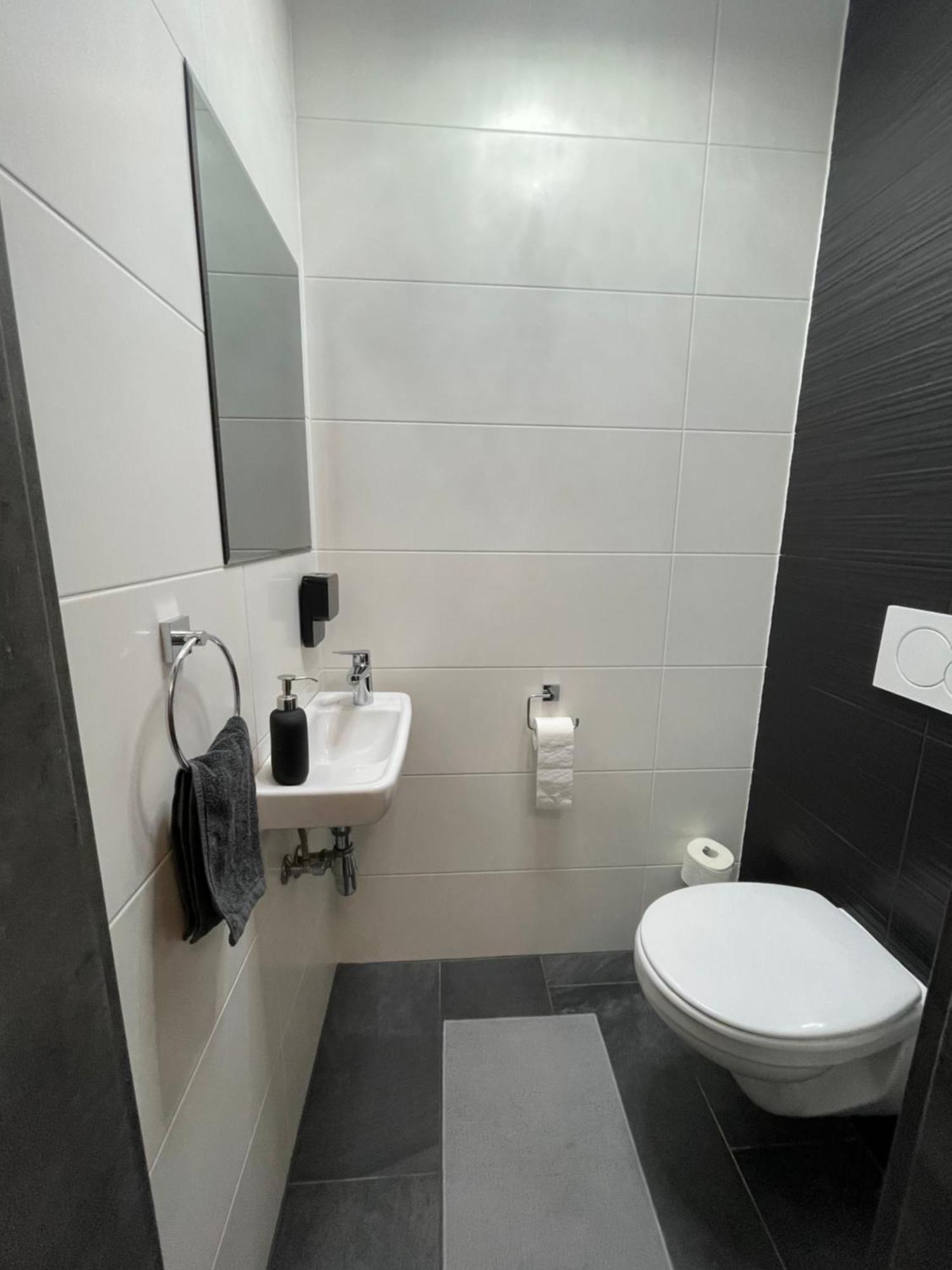 Republic5 Apartment Siófok Zewnętrze zdjęcie